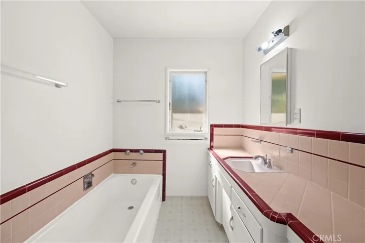 2025 S 6th Avenue, Arcadia, California 91006