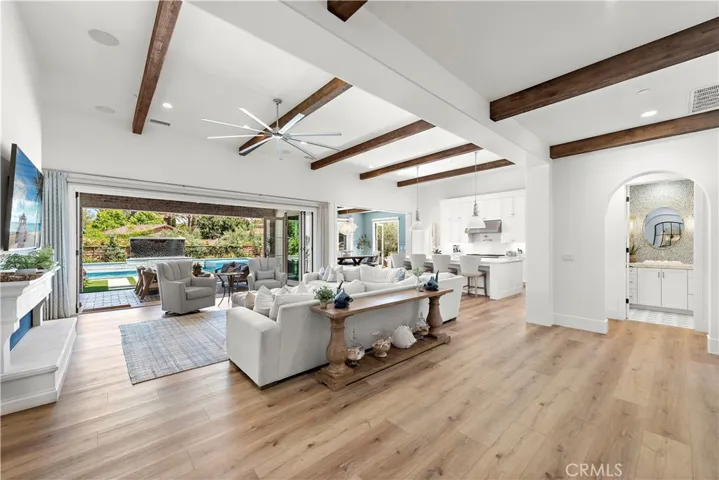 7 Sky Ranch Road, Ladera Ranch, California 92694
