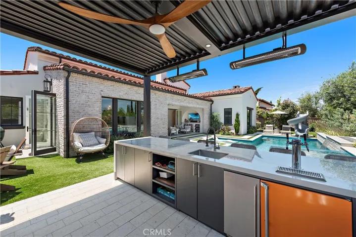 7 Sky Ranch Road, Ladera Ranch, California 92694