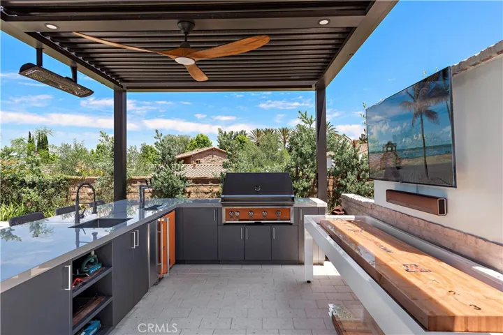7 Sky Ranch Road, Ladera Ranch, California 92694