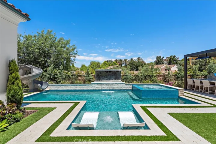 7 Sky Ranch Road, Ladera Ranch, California 92694