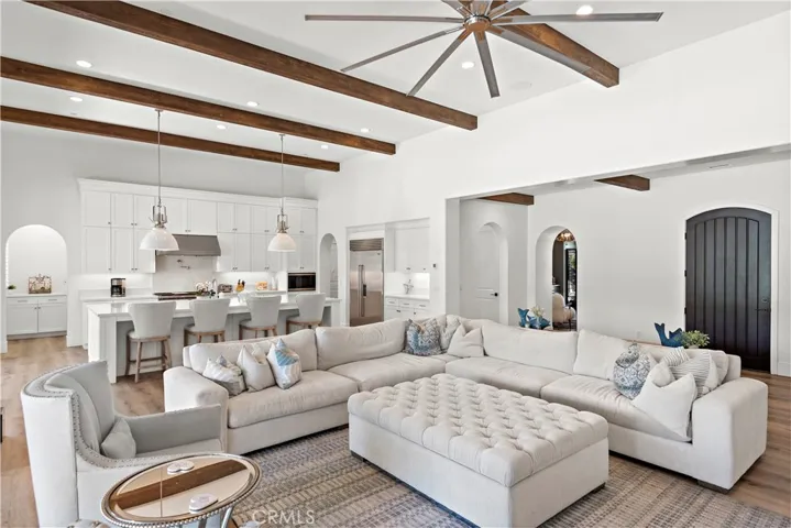 7 Sky Ranch Road, Ladera Ranch, California 92694