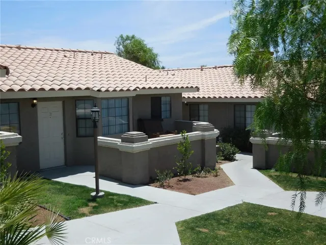 79700 Avenue 42 Unit 2, Bermuda Dunes, California 92203