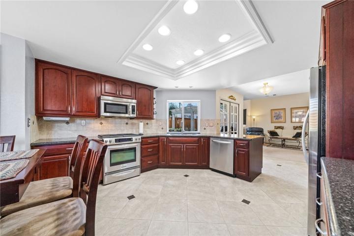 39994 Fairwood Circle, Murrieta, California 92562