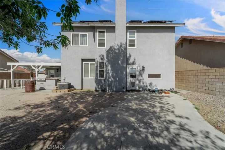 2532 Summerchase Avenue, Rosamond, California 93560