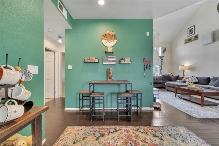 2532 Summerchase Avenue, Rosamond, California 93560