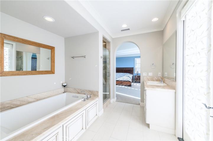 126 Long Fence, Irvine, California 92602