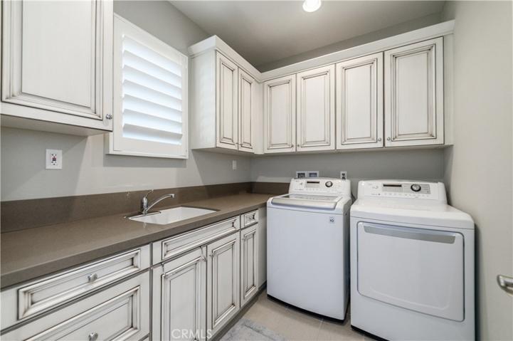 126 Long Fence, Irvine, California 92602