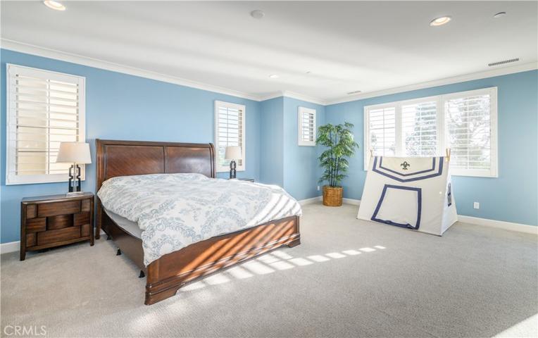 126 Long Fence, Irvine, California 92602