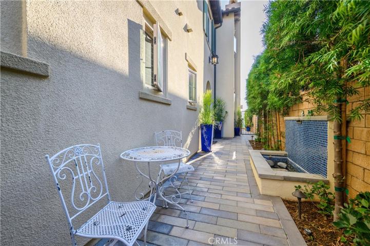 126 Long Fence, Irvine, California 92602