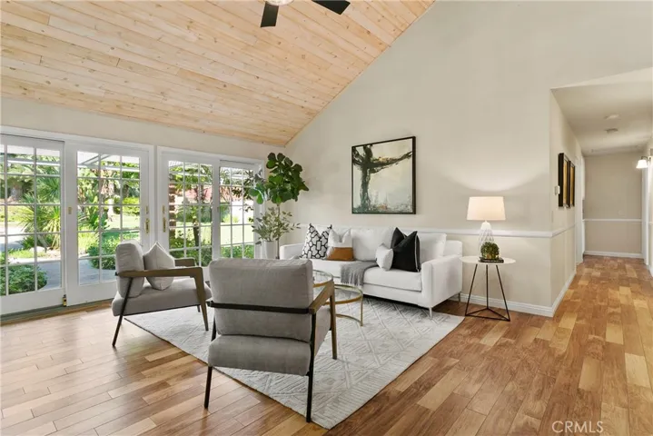 Light and bright with vaulted ceilings