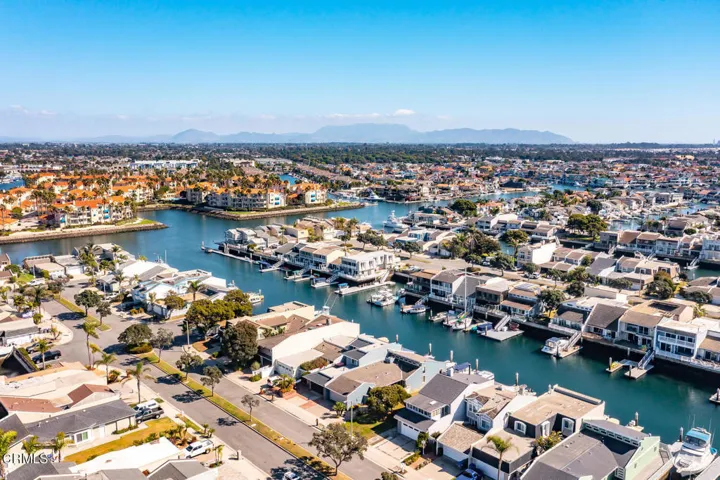 4550 Falkirk Bay Oxnard CA-large-001-004