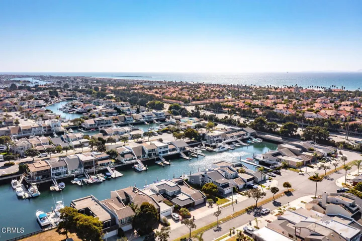 4550 Falkirk Bay Oxnard CA-large-002-001