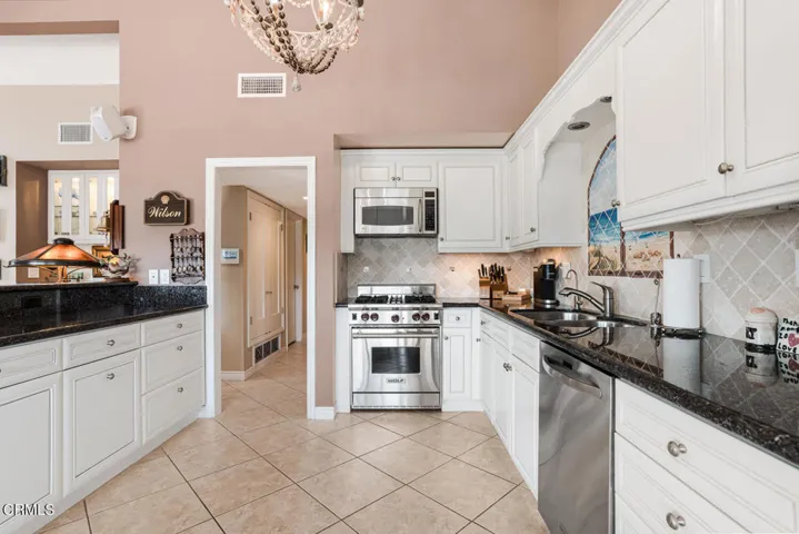 4550 Falkirk Bay Oxnard CA-large-014-019