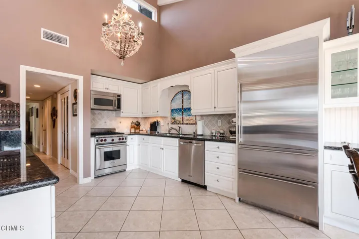 4550 Falkirk Bay Oxnard CA-large-016-034