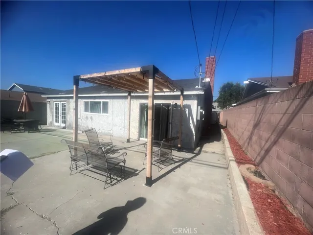 1438 E Gladwick Street, Carson, California 90746