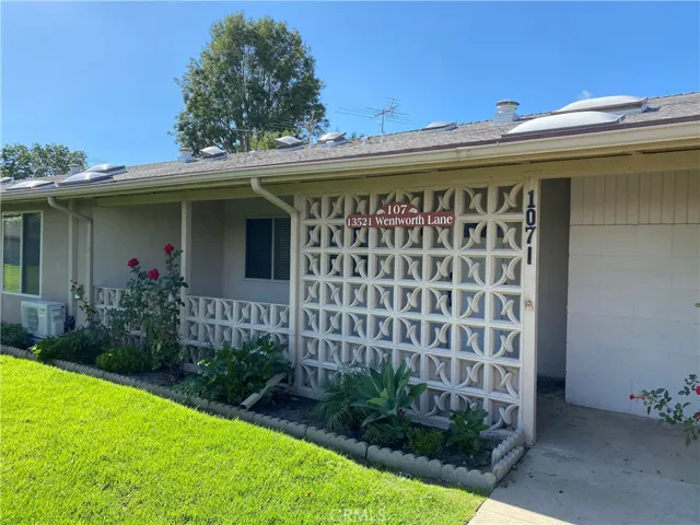 13521 Wentworth Lane, M5-107i, Seal Beach, California 90740