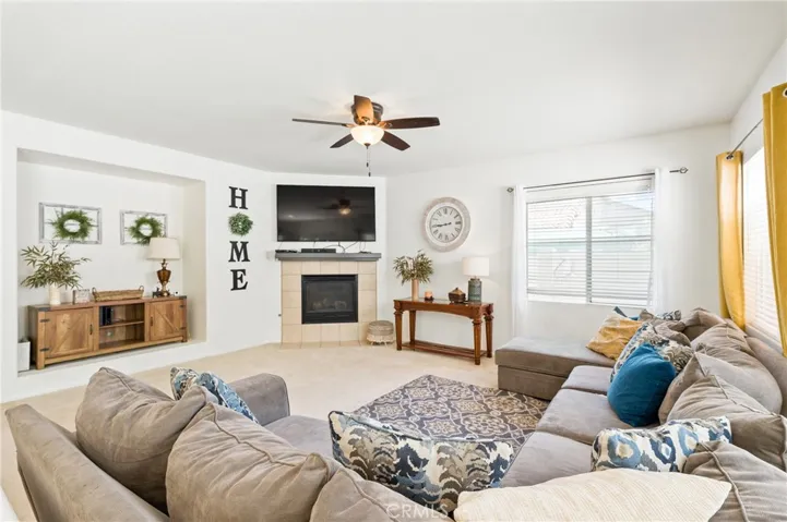12607 Orangeblossom Lane, Riverside, California 92503