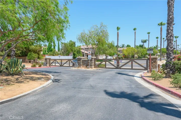 12607 Orangeblossom Lane, Riverside, California 92503