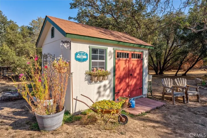 31545 Crow Road, Coarsegold, California 93614