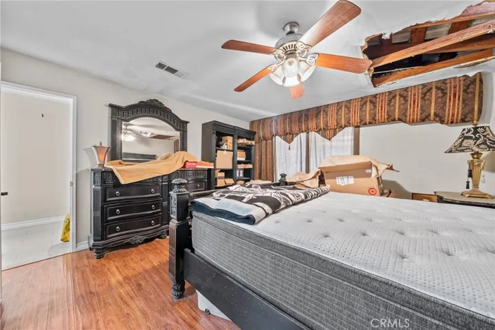 30261 Spray Drive, Canyon Lake, California 92587