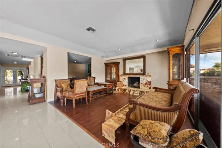 30261 Spray Drive, Canyon Lake, California 92587
