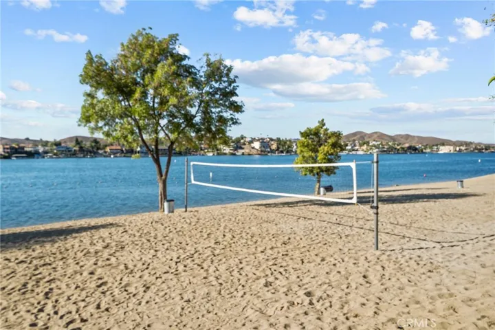 30261 Spray Drive, Canyon Lake, California 92587