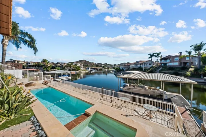 30261 Spray Drive, Canyon Lake, California 92587