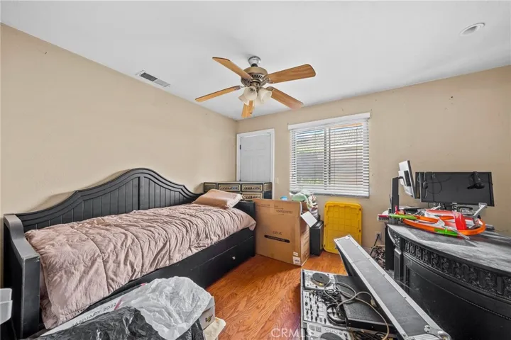 30261 Spray Drive, Canyon Lake, California 92587