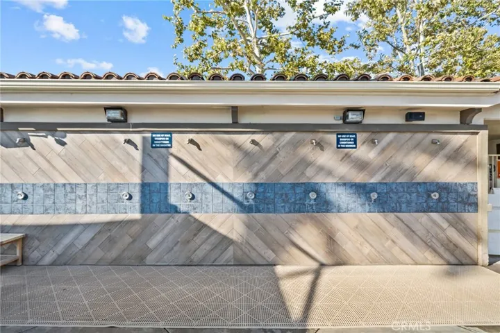 30261 Spray Drive, Canyon Lake, California 92587