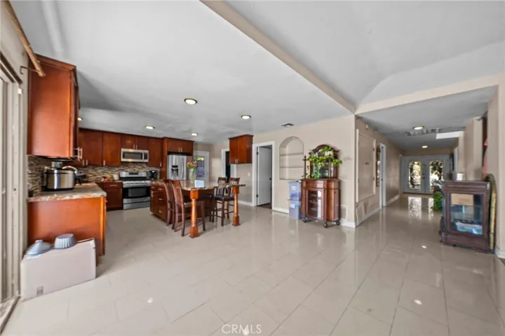 30261 Spray Drive, Canyon Lake, California 92587