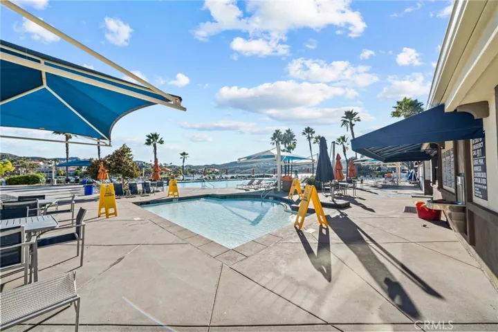 30261 Spray Drive, Canyon Lake, California 92587