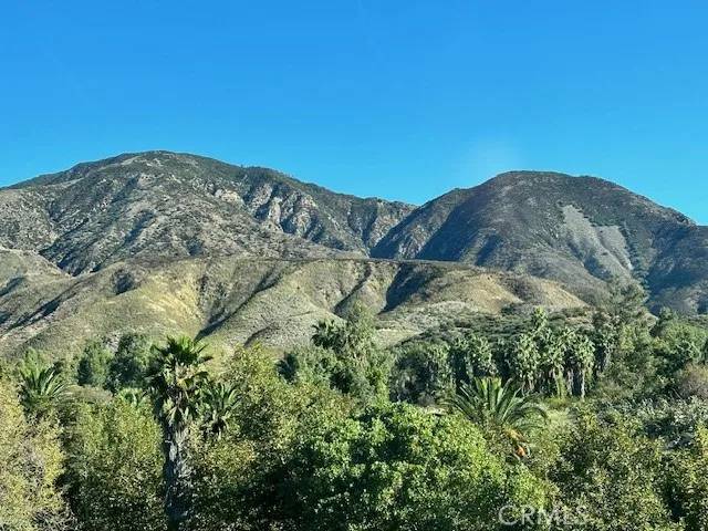 906 Big Oak Road, Crestline, California 92325