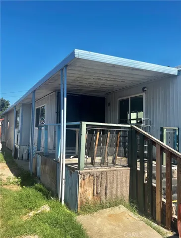 15325 Orange Avenue, Paramount, California 90723