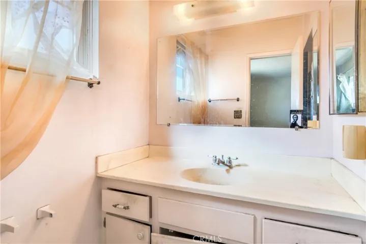 1255 Pumalo Street, San Bernardino, California 92404