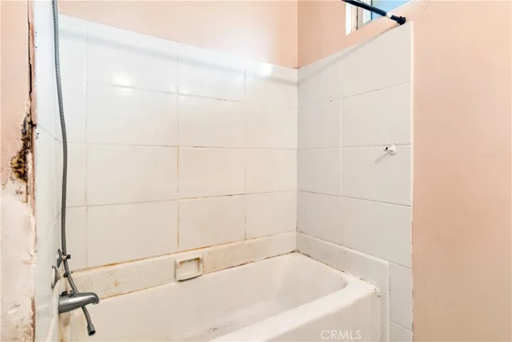 1255 Pumalo Street, San Bernardino, California 92404