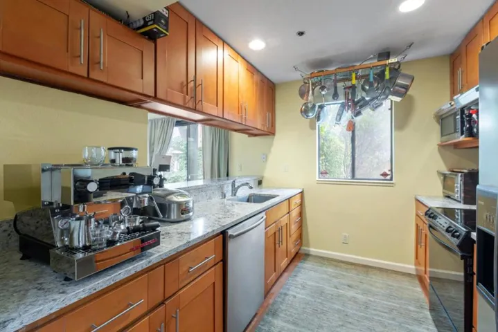 1335 Alma Street, Palo Alto, California 94301