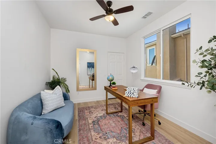 20740 Trieste Lane, Porter Ranch, California 91326