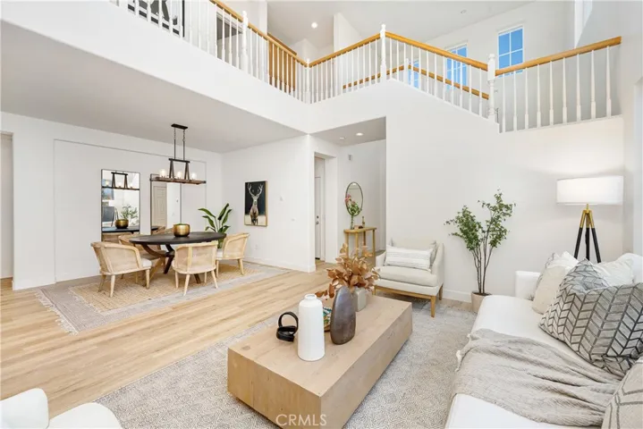 20740 Trieste Lane, Porter Ranch, California 91326