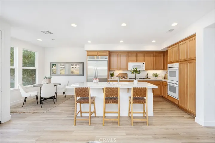 20740 Trieste Lane, Porter Ranch, California 91326