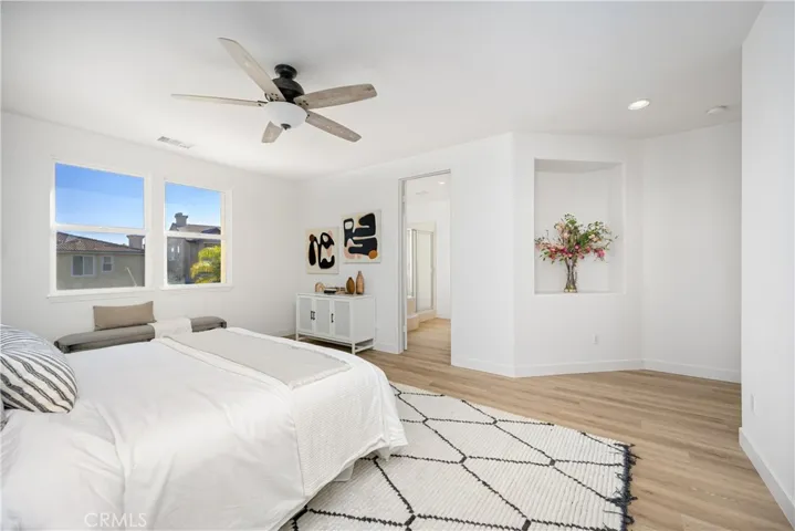 20740 Trieste Lane, Porter Ranch, California 91326