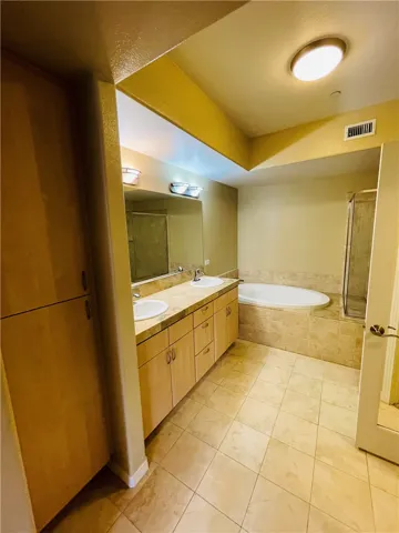8275 Station Village Lane Unit 3312, San Diego, California 92108