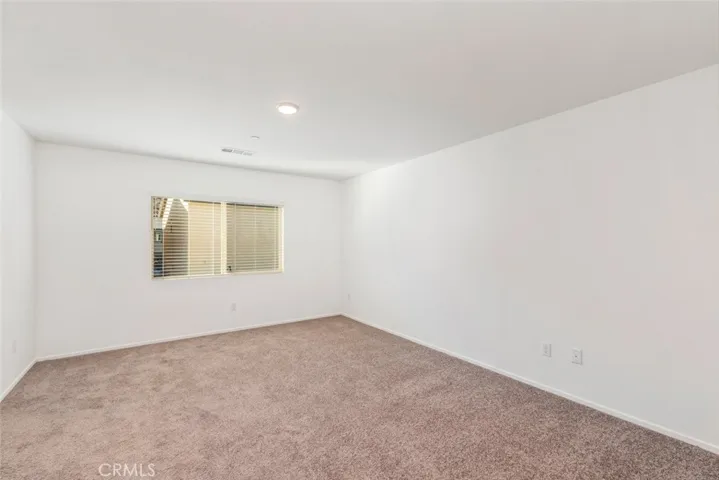 24027 Roybal Way, Lake Elsinore, California 92532