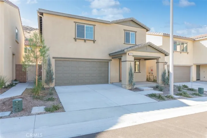 24027 Roybal Way, Lake Elsinore, California 92532