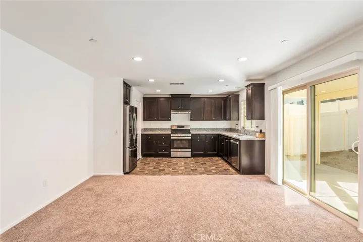 24027 Roybal Way, Lake Elsinore, California 92532