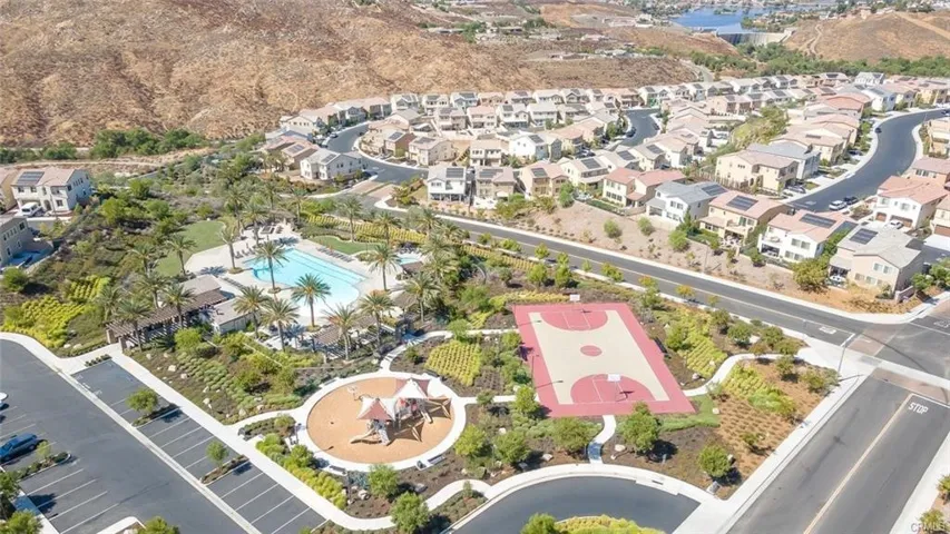 24027 Roybal Way, Lake Elsinore, California 92532
