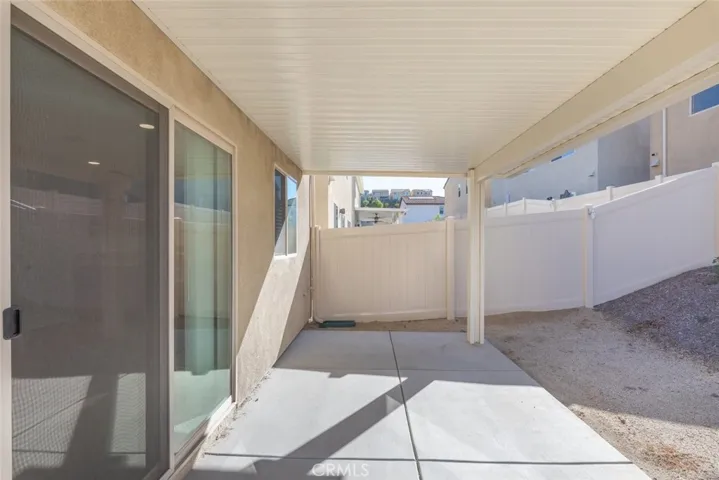 24027 Roybal Way, Lake Elsinore, California 92532