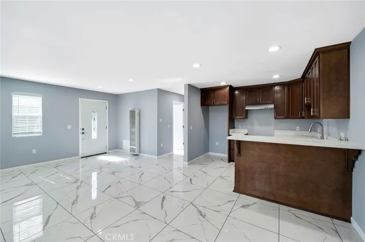 11723 Adenmoor Avenue Unit A, Downey, California 90241