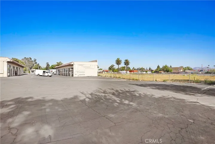 9030 Sierra Avenue, Fontana, California 92335