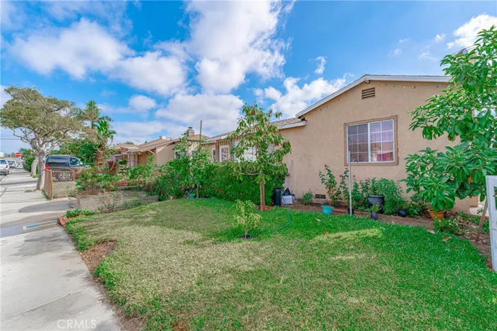 422 Vancouver, Los Angeles, California 90022